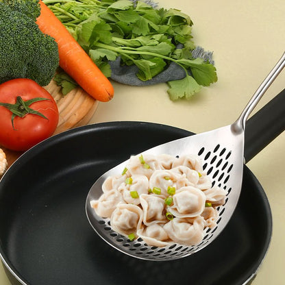 🥄 Écumoire en inox qualité alimentaire – Égouttage rapide, manche long résistant à la chaleur – Polyvalente pour friture, soupes et pâtes – Facile à nettoyer 🍟