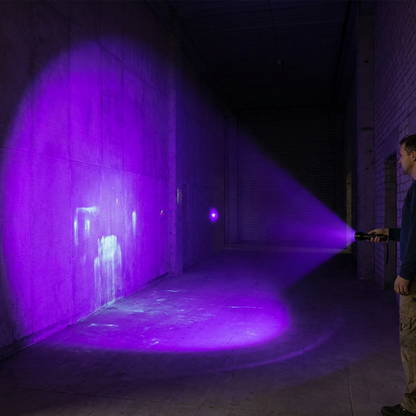 📢📢50 % DE RÉDUCTION !! ⏰Lampe Torche LED UV Haute Puissance à Lumière Noire